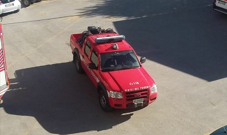 Principio di incendio nella radiologia del Sarcone