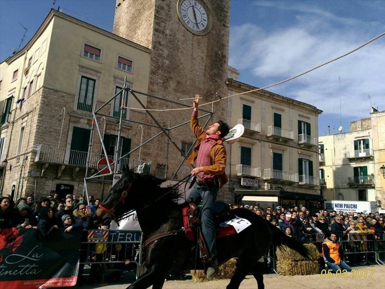 corsa all'anello