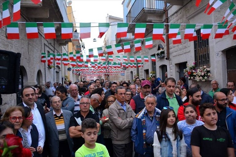 Il corteo del Primo Maggio nelle strade di Marietta