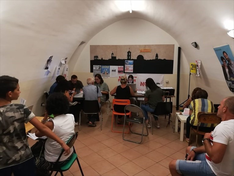 La Corrente: «Lo sportello di consulenza per i bonus libri esempio positivo di mutualismo»
