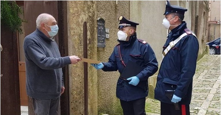 Carabinieri consegnano a domicilio la pensione