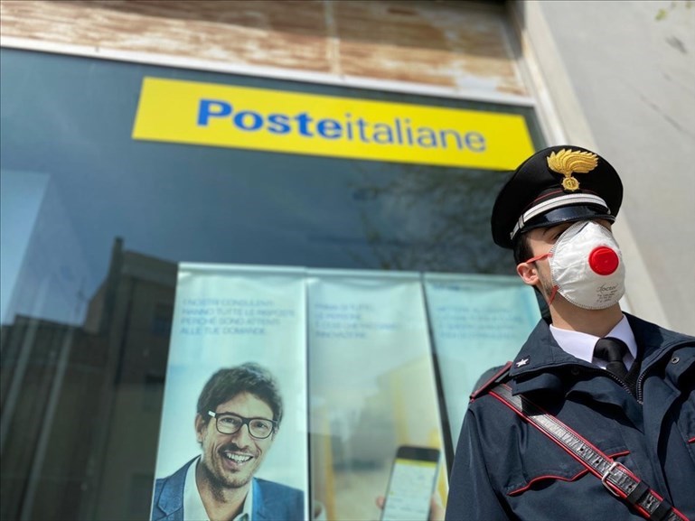 Carabinieri e Poste Italiane insieme per consegnare la pensione agli anziani