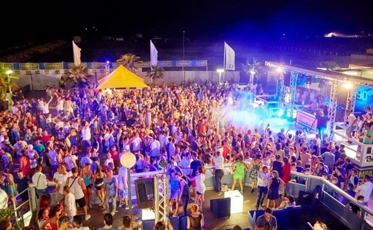 Discoteca all'aperto