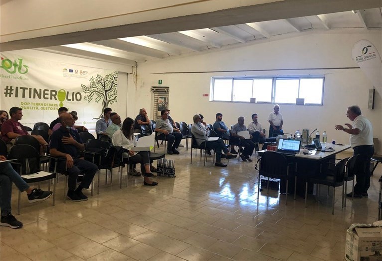 Ambasciatori olio extra vergine d'oliva