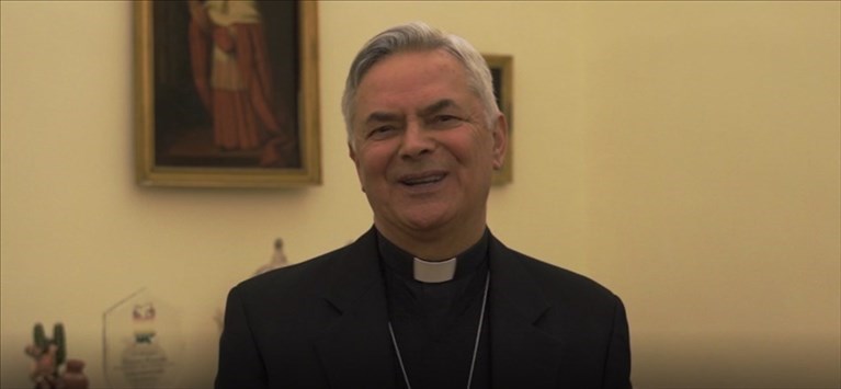Il vescovo della diocesi di Molfetta
