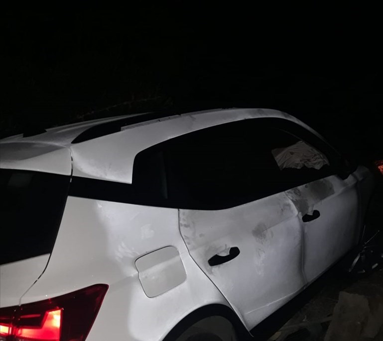 Recuperata un'auto abbandonata dopo un incidente: era stata rubata