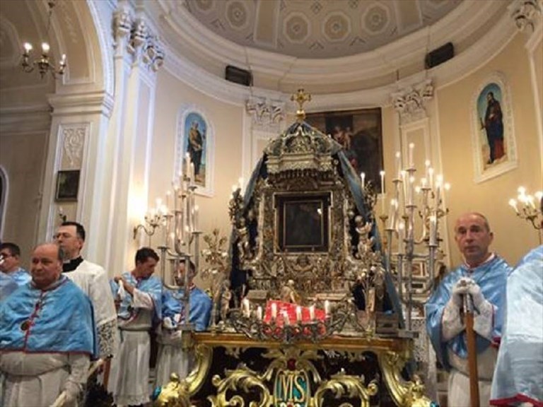 icona della madonna di sovereto nella chiesa di santa maria