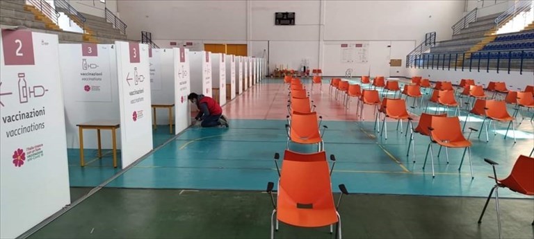 Dal 23 aprile partono le vaccinazioni al Palafiori di Terlizzi: lievi modifiche al calendario