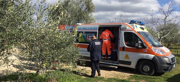 Un'ambulanza