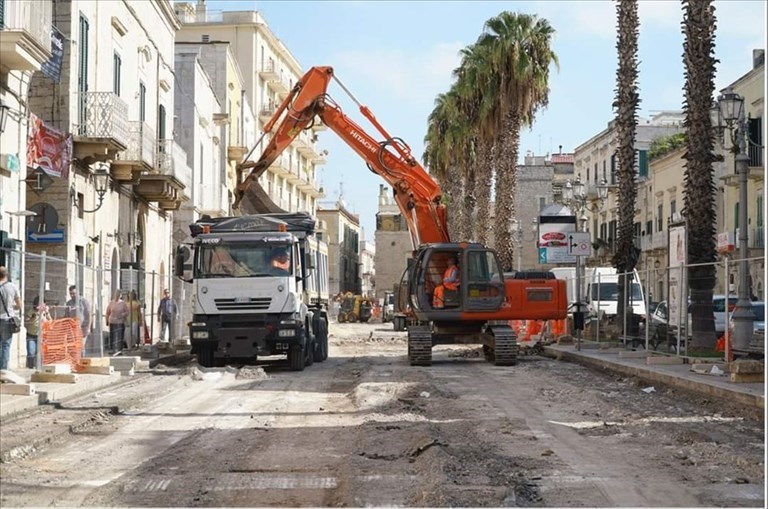 Rifacimento strade