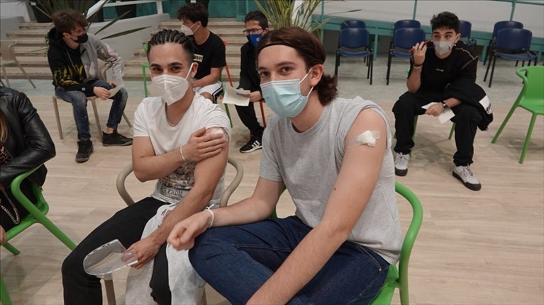 Vaccini per i 12 - 19enni