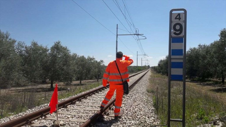 Il punto del binario tra Corato e Andria in cui si è verificato il disastro ferroviario