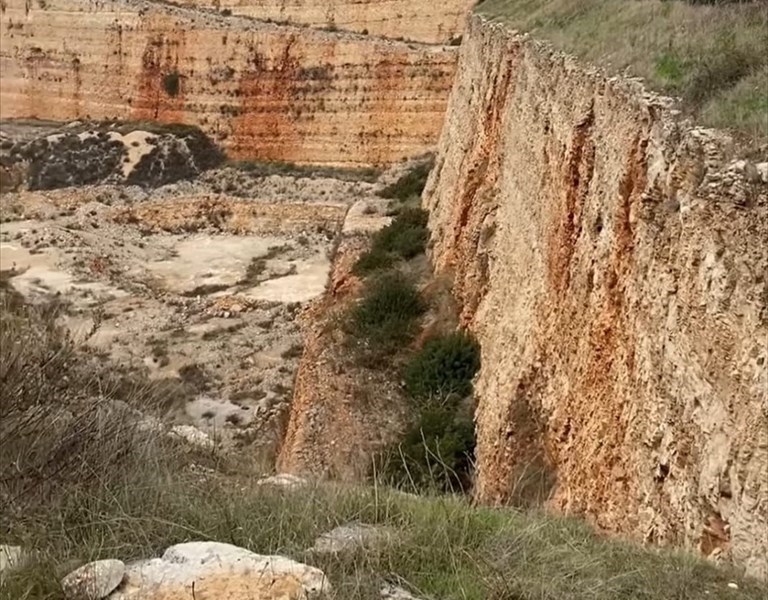 Il sito nelle campagne di Bitonto dove Fer.Live vorrebbe impiantare una discarica