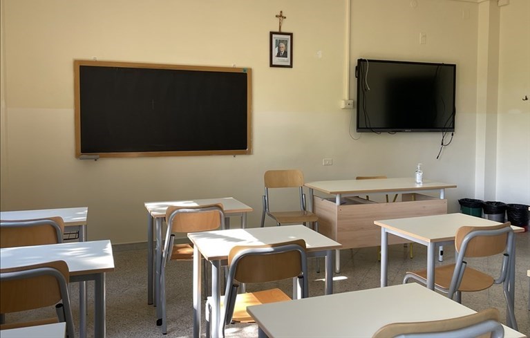 Banchi di scuola