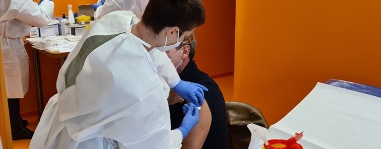 Vaccinazioni anti-covid