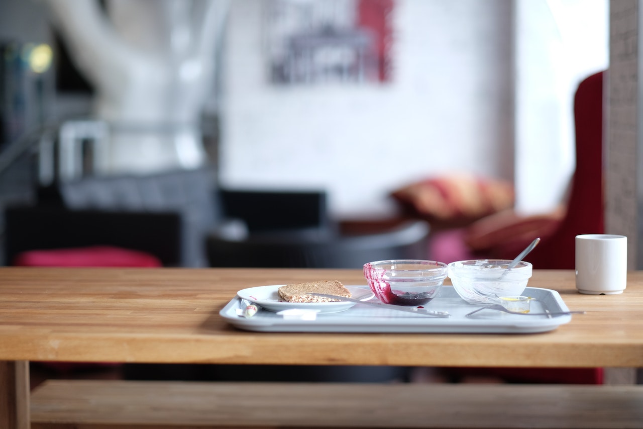 Come scegliere il tavolo della cucina: consigli per non sbagliare