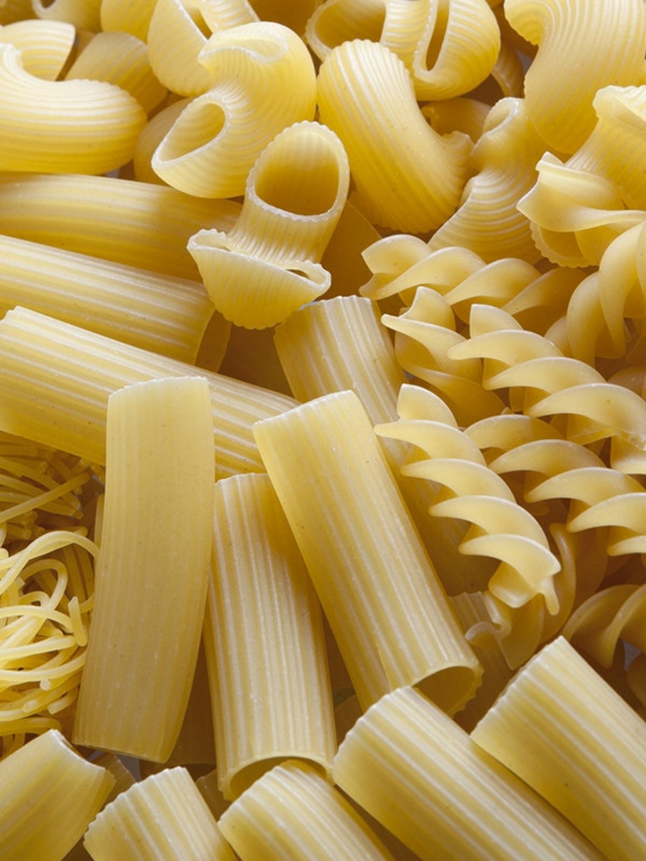 Rincari record, aumenta il prezzo dei beni di prima necessità