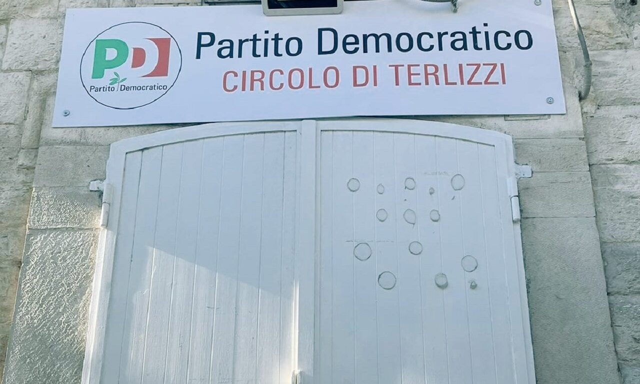 Dirigenti Pd si dimettono dalle cariche: “Il partito deve tornare a essere il luogo delle scelte”