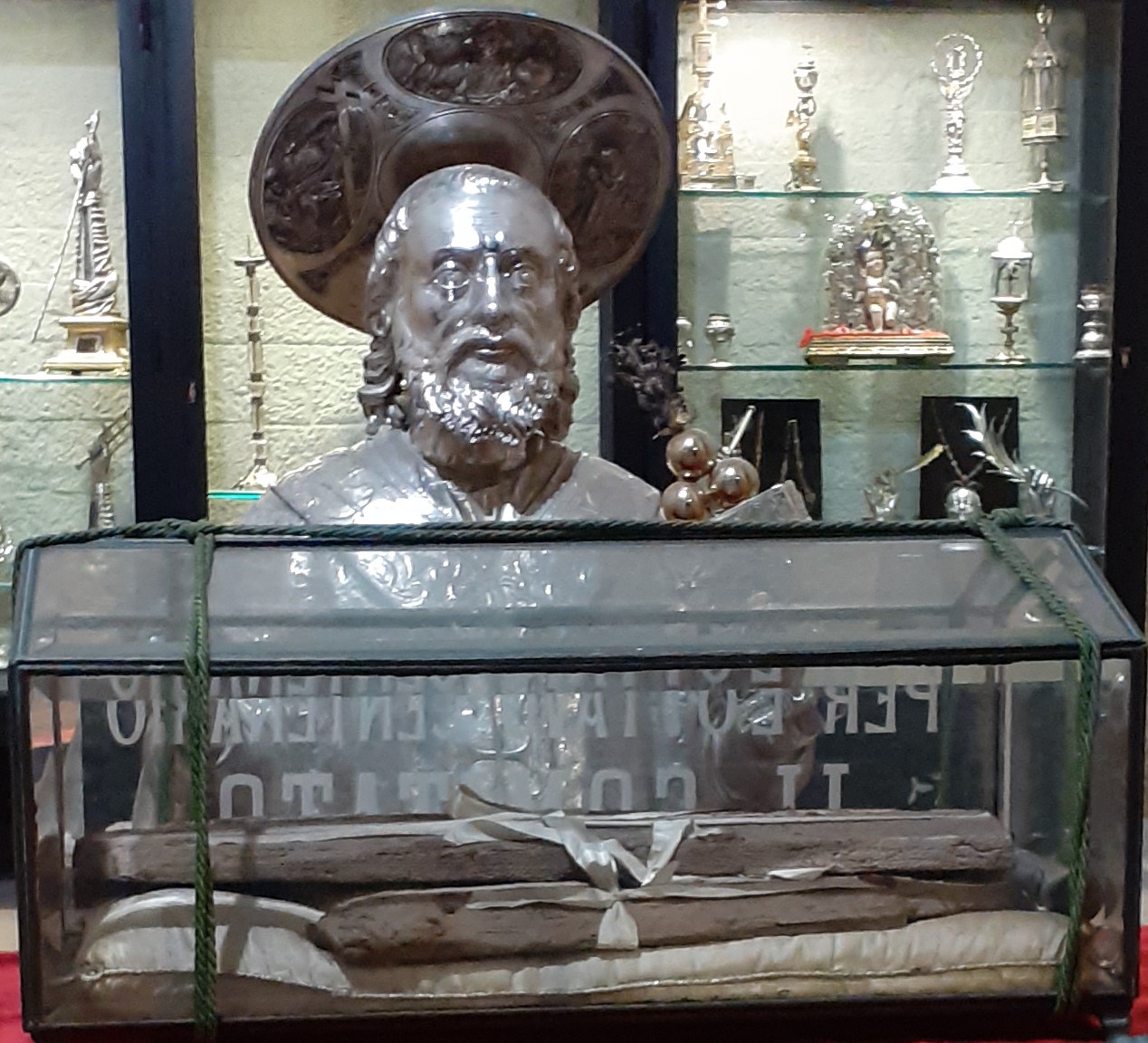 Il normanno Amico(II), Signore del locus Tillizo, e i Tillizisi pellegrini al Taumaturgo Nicola nel giorno della traslazione delle reliquie