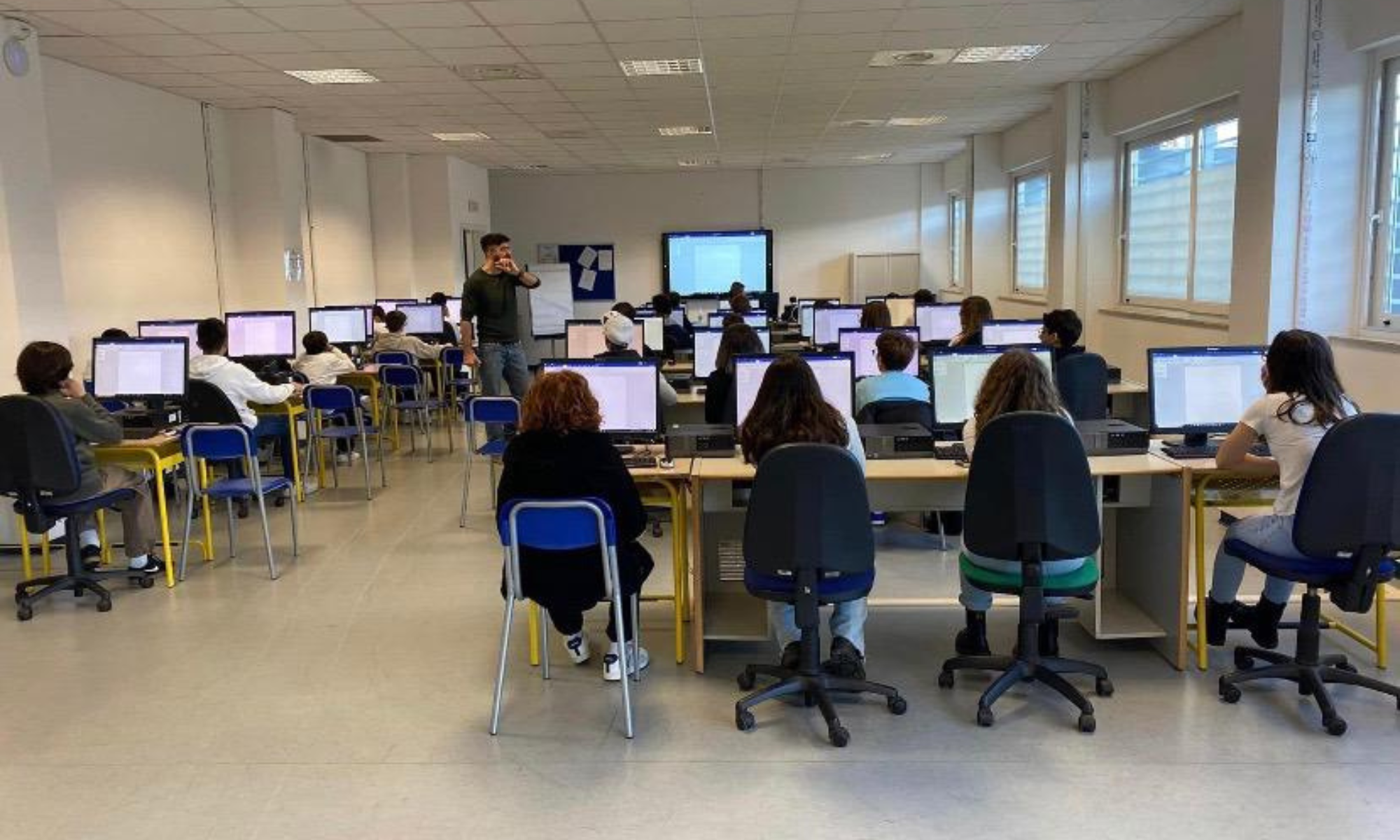 Al via i pon del Polo Liceale “Sylos Fiore” tante proposte per coltivare interessi e talenti e sviluppare competenze