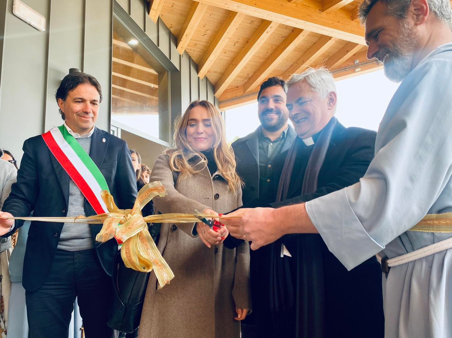 Inaugurato a Terlizzi il nuovo Centro di distribuzione alimentare della Fraternità Francescana di Betania