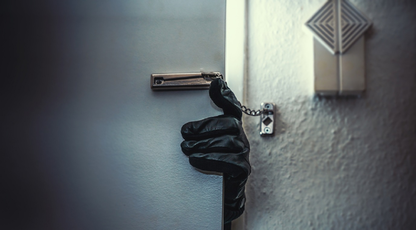 Sventato furto all’interno di un deposito