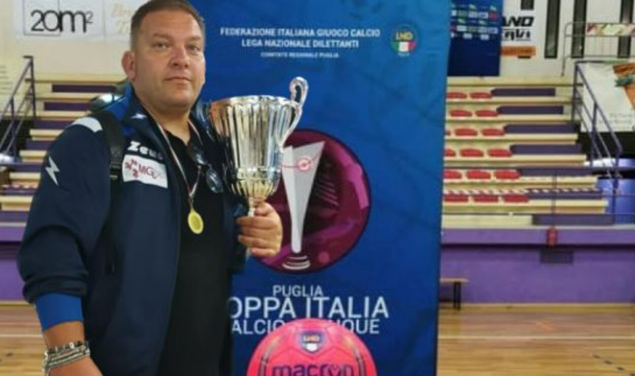 Il tecnico terlizzese Fabio Baldassarre vince la Coppa Apulia con il Futbol Cinco Bisceglie Under 21