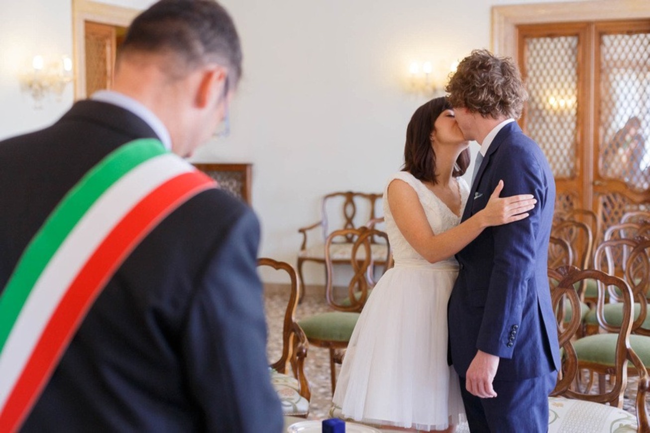 Nuovi siti per lo svolgimento dei matrimoni civili: il Comune emana l’avviso pubblico