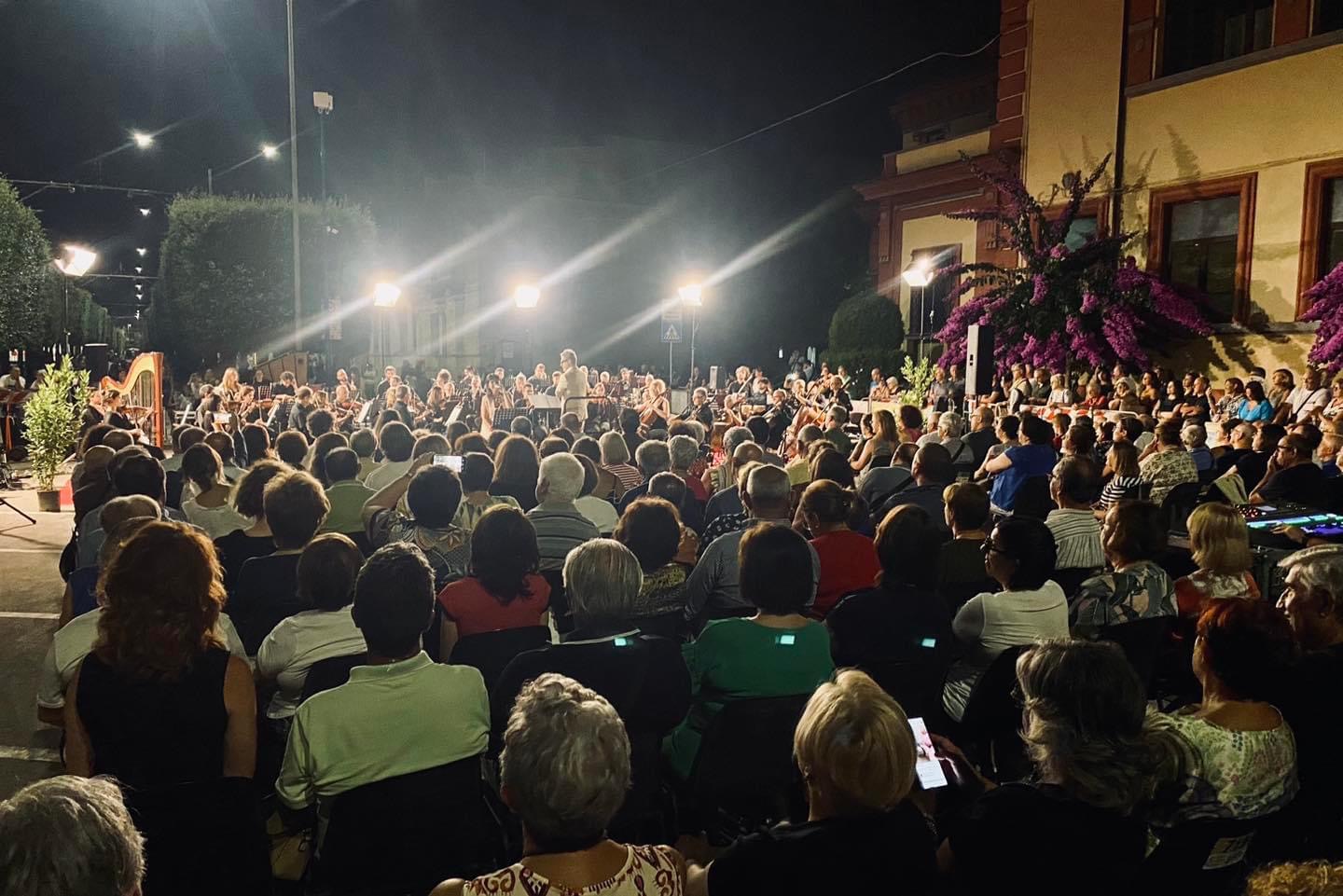 L’Orchestra Sinfonica della Città Metropolitana di Bari incanta Terlizzi
