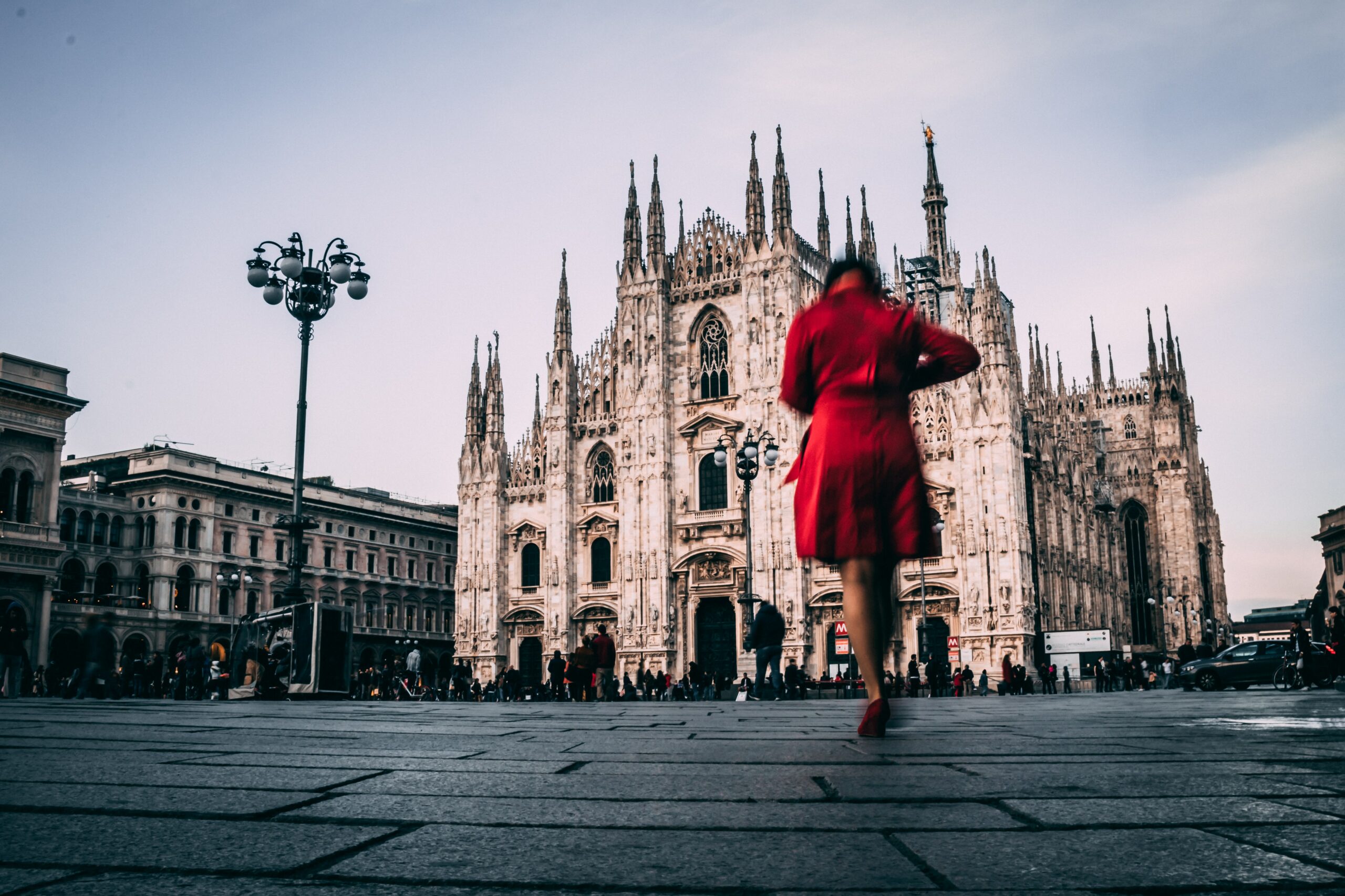 Milano e l’arte del video: come la metropoli ispira la produzione video