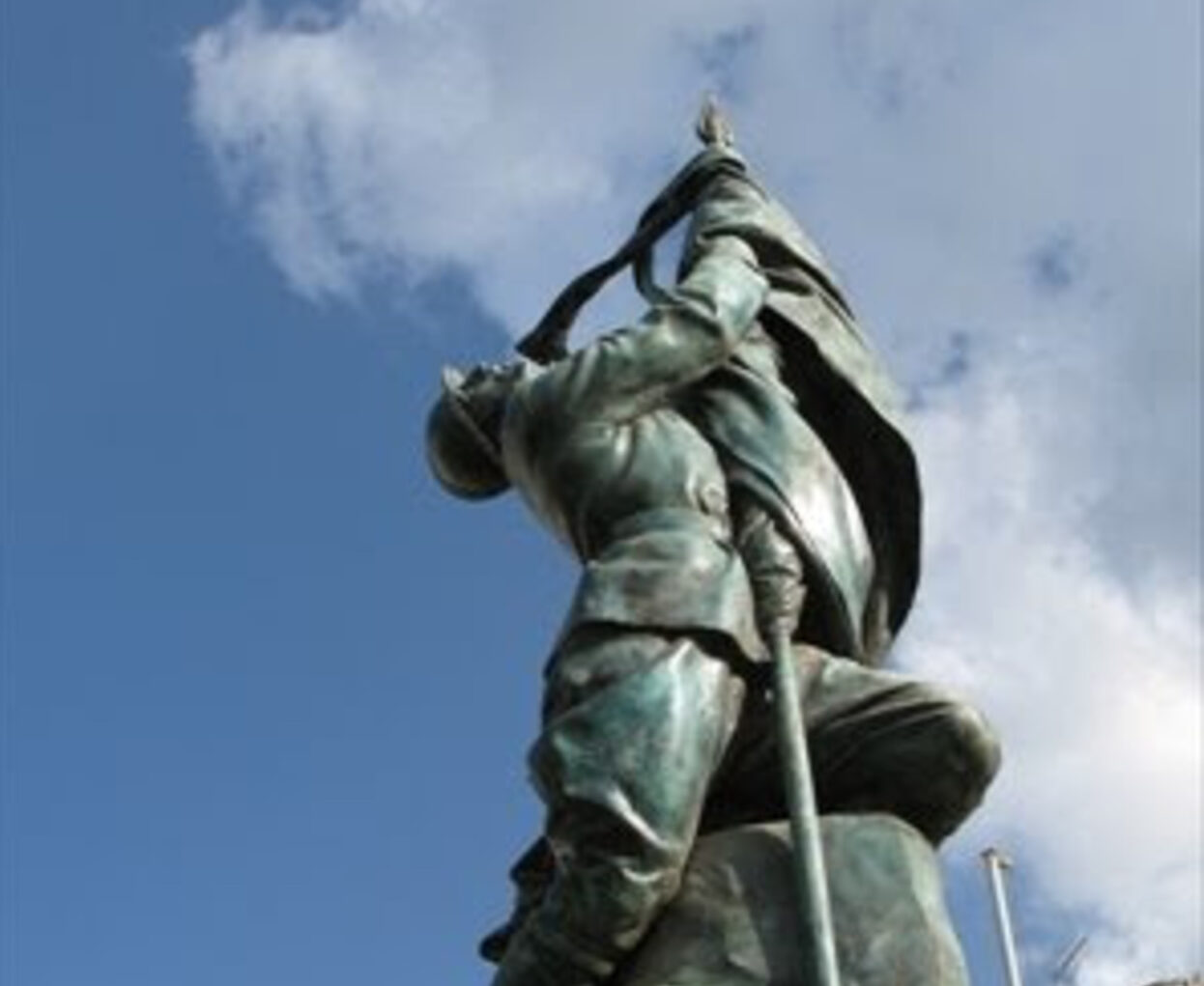 Terlizzi, oggi si celebra il centenario dall’inaugurazione del Monumento ai caduti