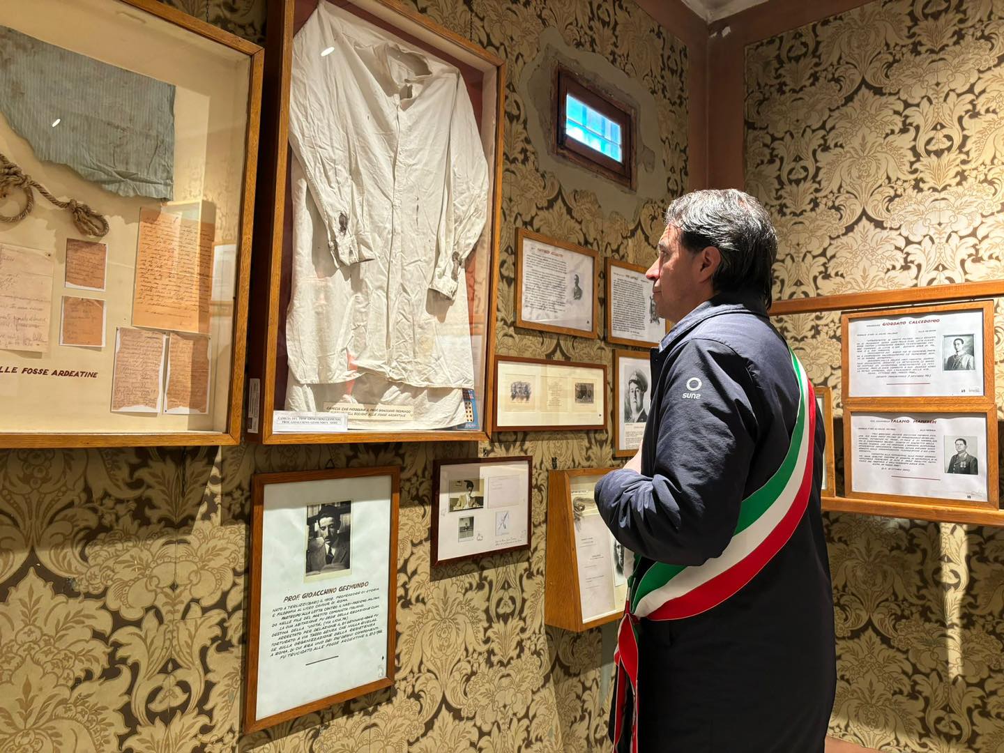 Le istituzioni terlizzesi sui luoghi di don Pappagallo e del prof. Gesmundo