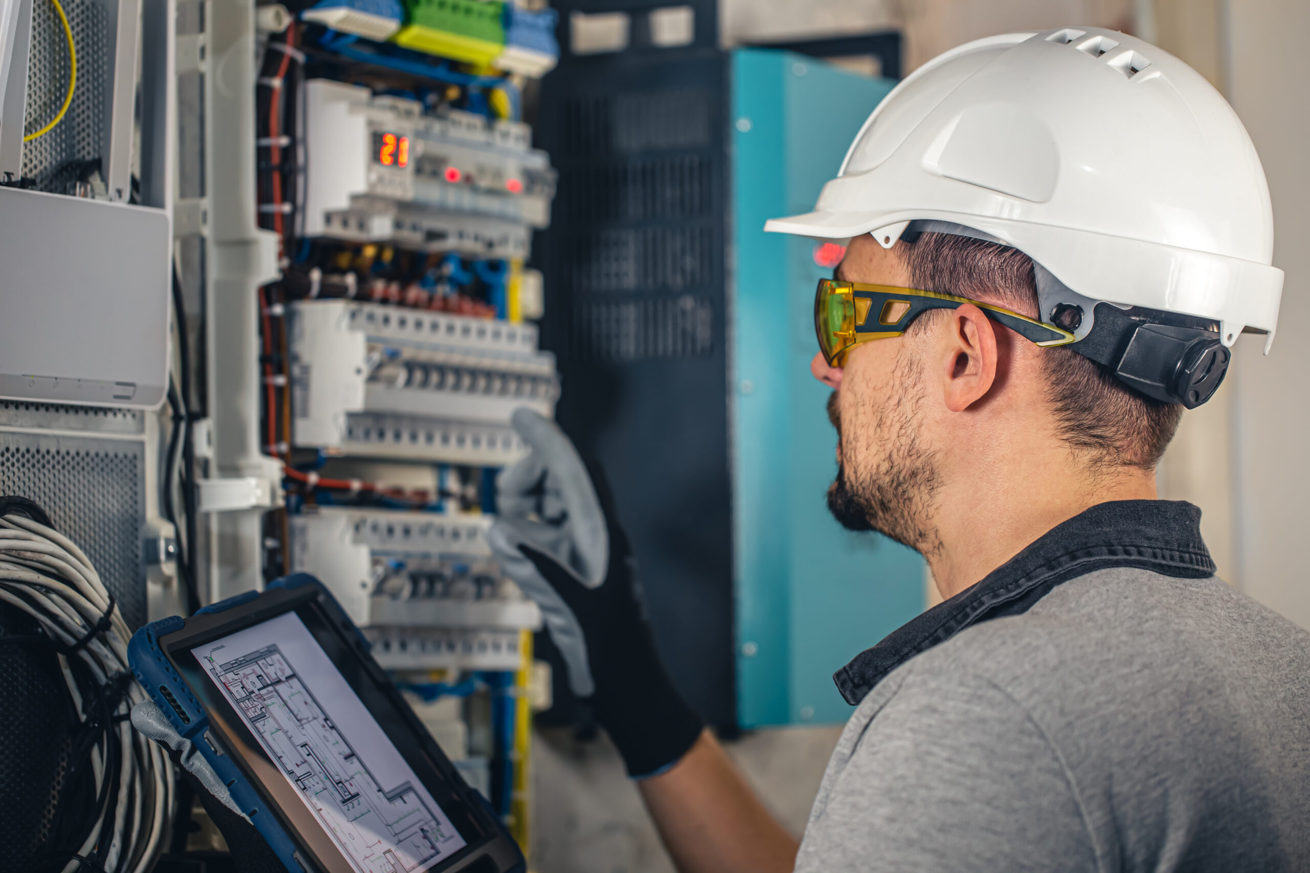 Real Security Impianti a Corato: alla ricerca di nuovi talenti nel settore elettrico