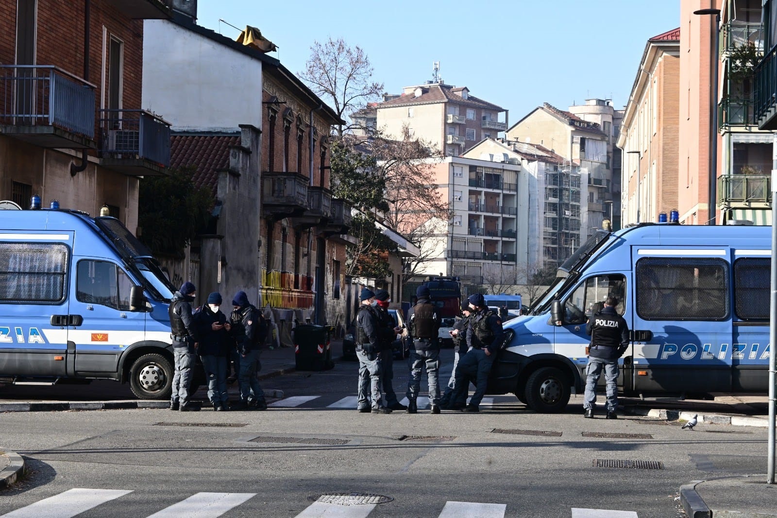 Concorsi militari e di polizia: una guida essenziale per una preparazione mirata