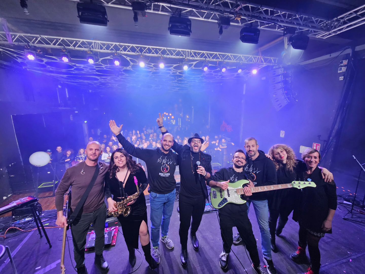 Questa sera a Terlizzi la No Wall Pink Floyd tribute band
