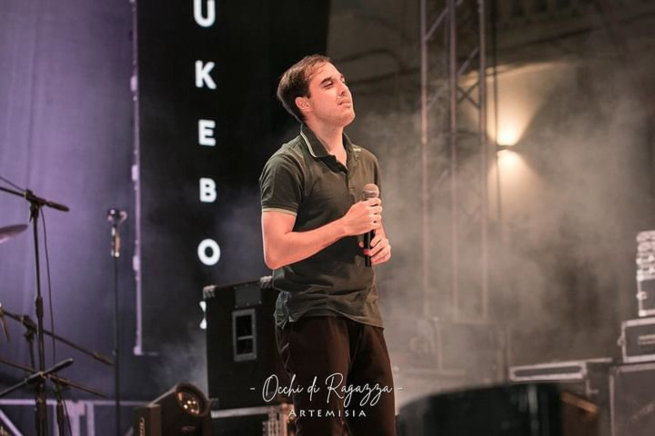 Gianni Marinelli primo classificato categoria Giovani al Contest Nazionale di Cassano Murge “Juke Box”