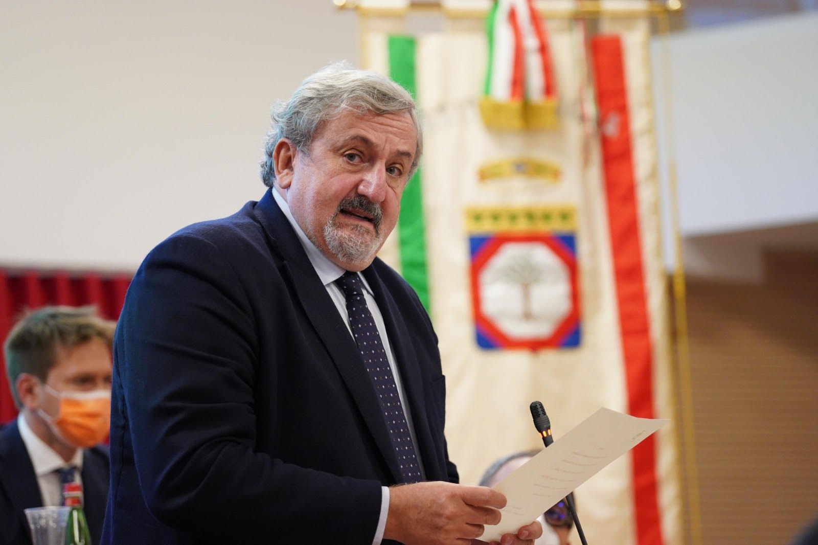 Decaro nomina Emiliano suo consulente giuridico