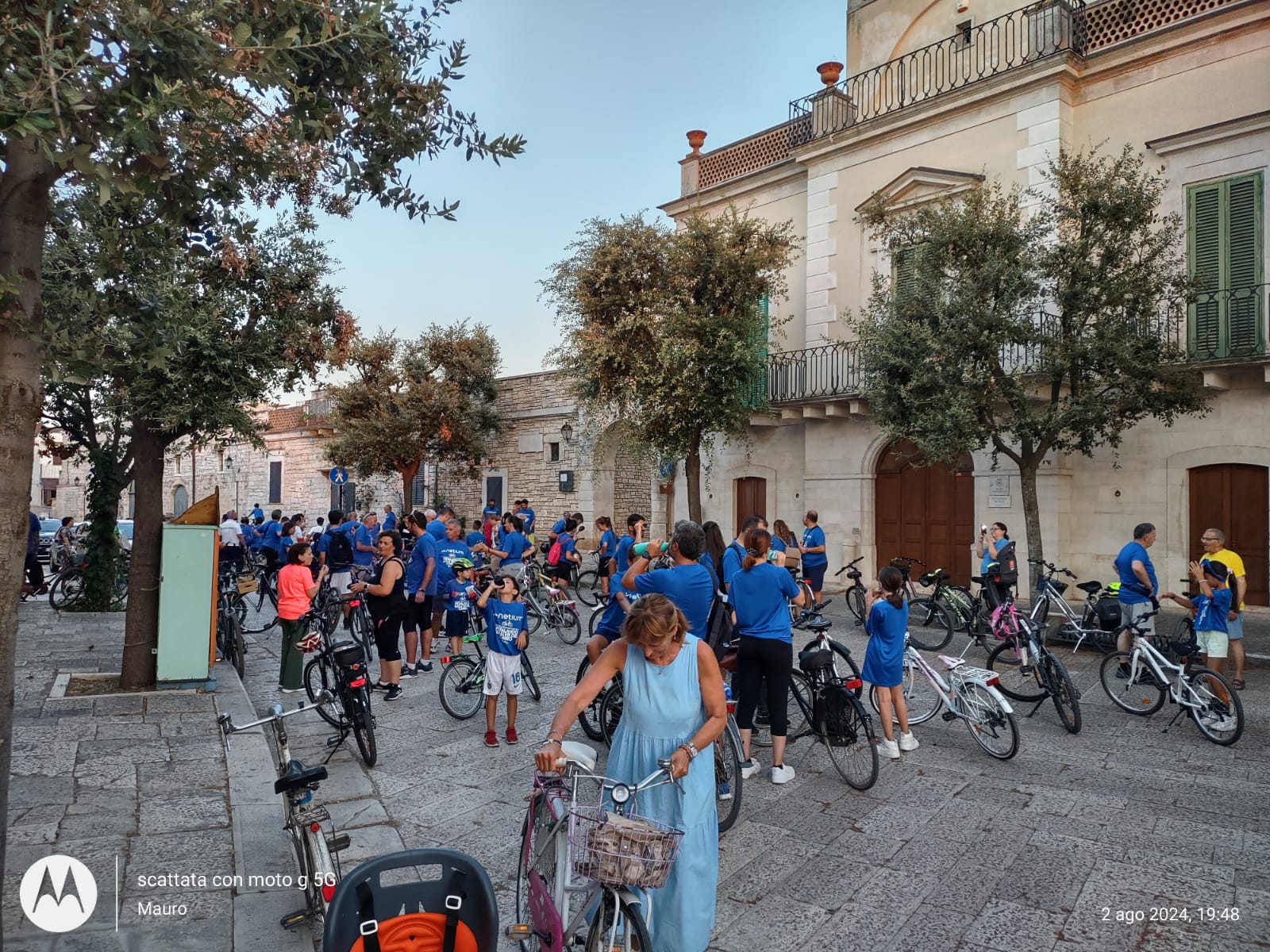 Tanti i partecipanti alla IV edizione di Pedalando sulle vie del Carro