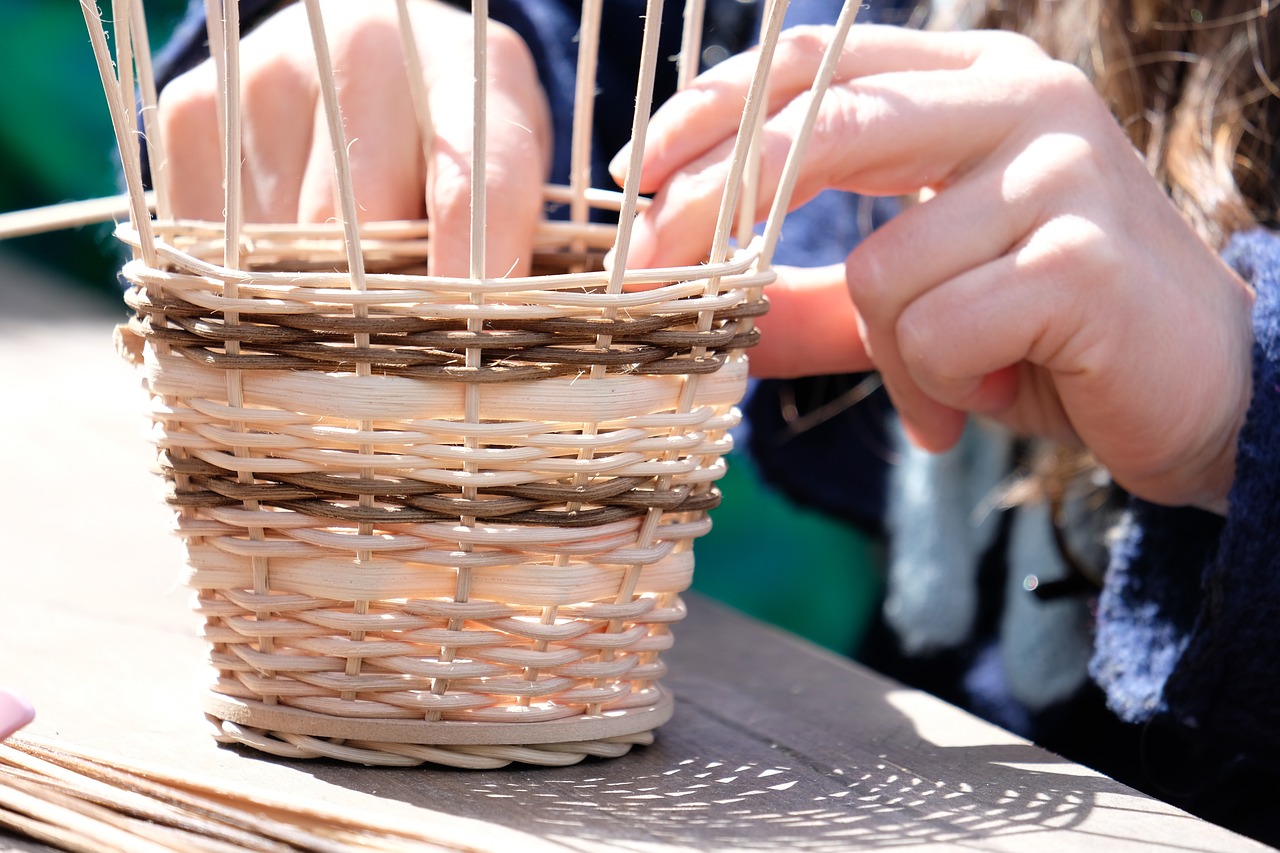 A Terlizzi il primo corso di cesteria: tecniche di intreccio per riscoprire l’arte antica dei canestrai