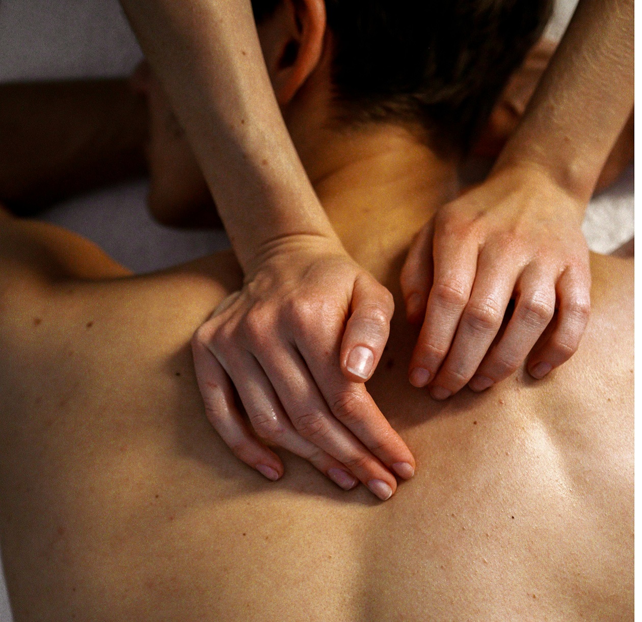 Lo Shiatsu: un’antica arte giapponese per il benessere olistico