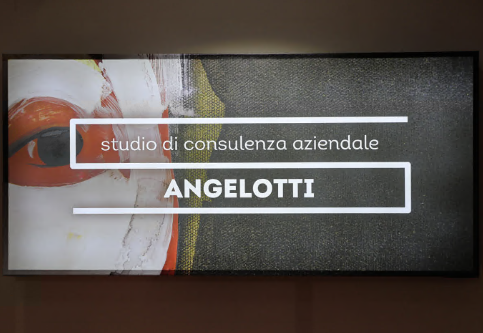 Cercansi addetti e addette alla gestione contabile