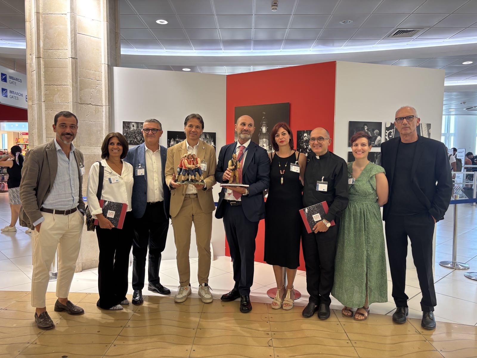 All’Aeroporto di Bari la Festa Maggiore di Terlizzi si racconta in uno scatto