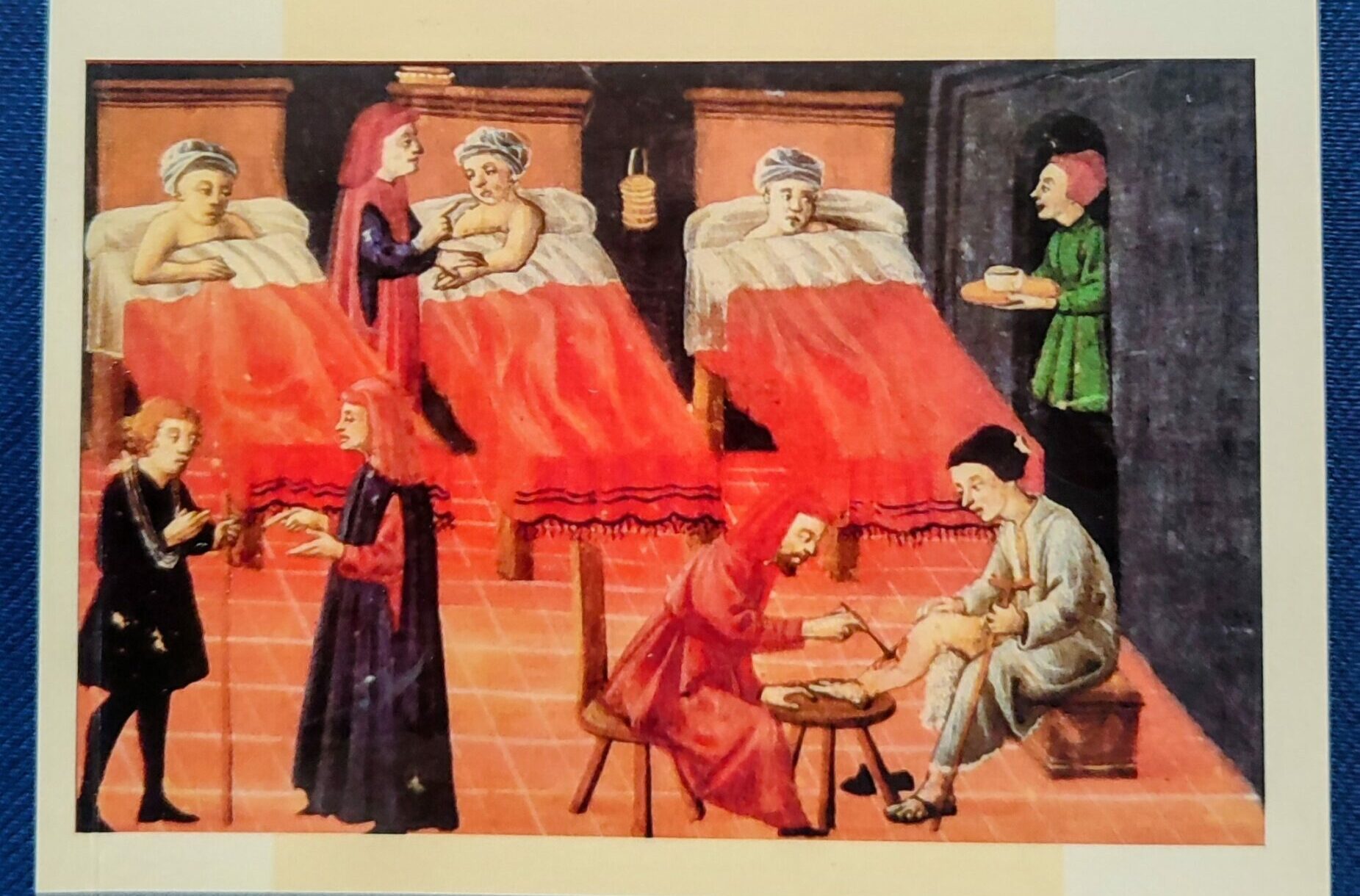 “Tutt’altre storie”: il viaggio di Angelo D’Ambrosio nella medicina antica tra superstizioni, rimedi estremi e solidarietà sociale