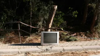 Rifiuti elettronici ed elettrici, Legambiente: «Impariamo a smaltirli correttamente»