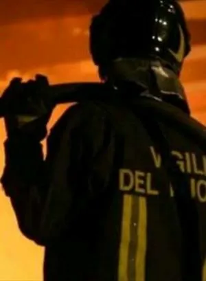 Cinque auto a fuoco in poche ore tra Bitonto, Terlizzi, Ruvo e Corato