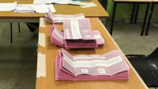 Referendum, massiccia affluenza: al via lo spoglio