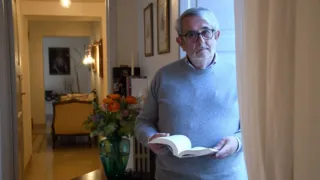 Un legal thriller tra cronaca e memoria: Giuseppe Volpe presenta “Due sassi nello stagno”