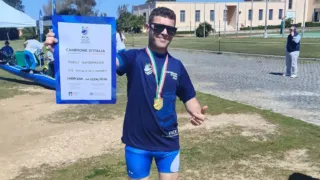 Michele Guastamacchia campione d’Italia: Terlizzi conquista la medaglia d’oro nella canoa di fondo