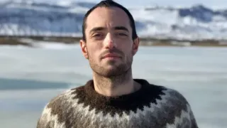 Leonardo Piccione a Terlizzi presenta “Cose da fare di notte al Circolo Polare Artico”